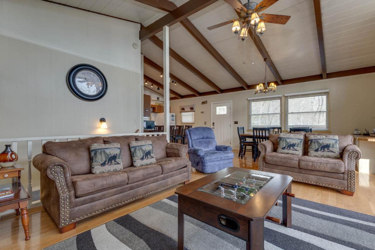 Bear View Chalet, 3 Bedroom, Pool, Pets, Arcades, Wifi, Hot Tub, Sleeps 12 Гетлинбург Екстериор снимка