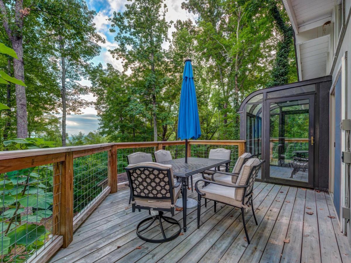 Bear View Chalet, 3 Bedroom, Pool, Pets, Arcades, Wifi, Hot Tub, Sleeps 12 Гетлинбург Екстериор снимка